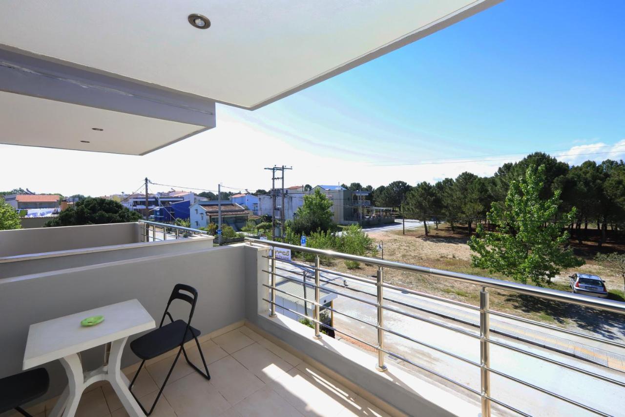 Katerina Apartments เกราโมตี ภายนอก รูปภาพ