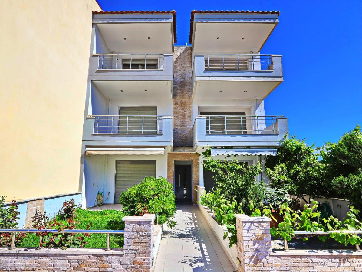 Katerina Apartments เกราโมตี ภายนอก รูปภาพ