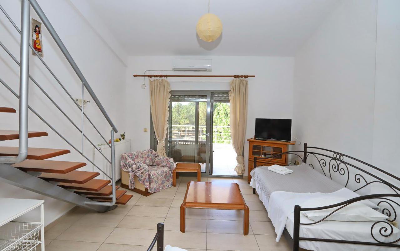 Katerina Apartments เกราโมตี ภายนอก รูปภาพ